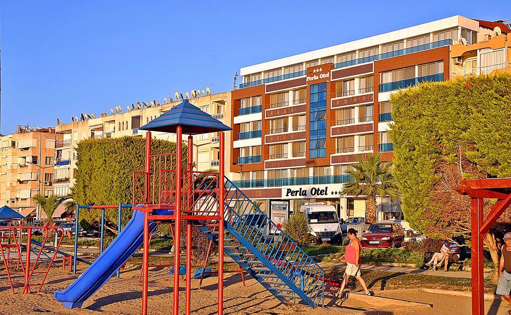 Perla Hotel Дикили Экстерьер фото
