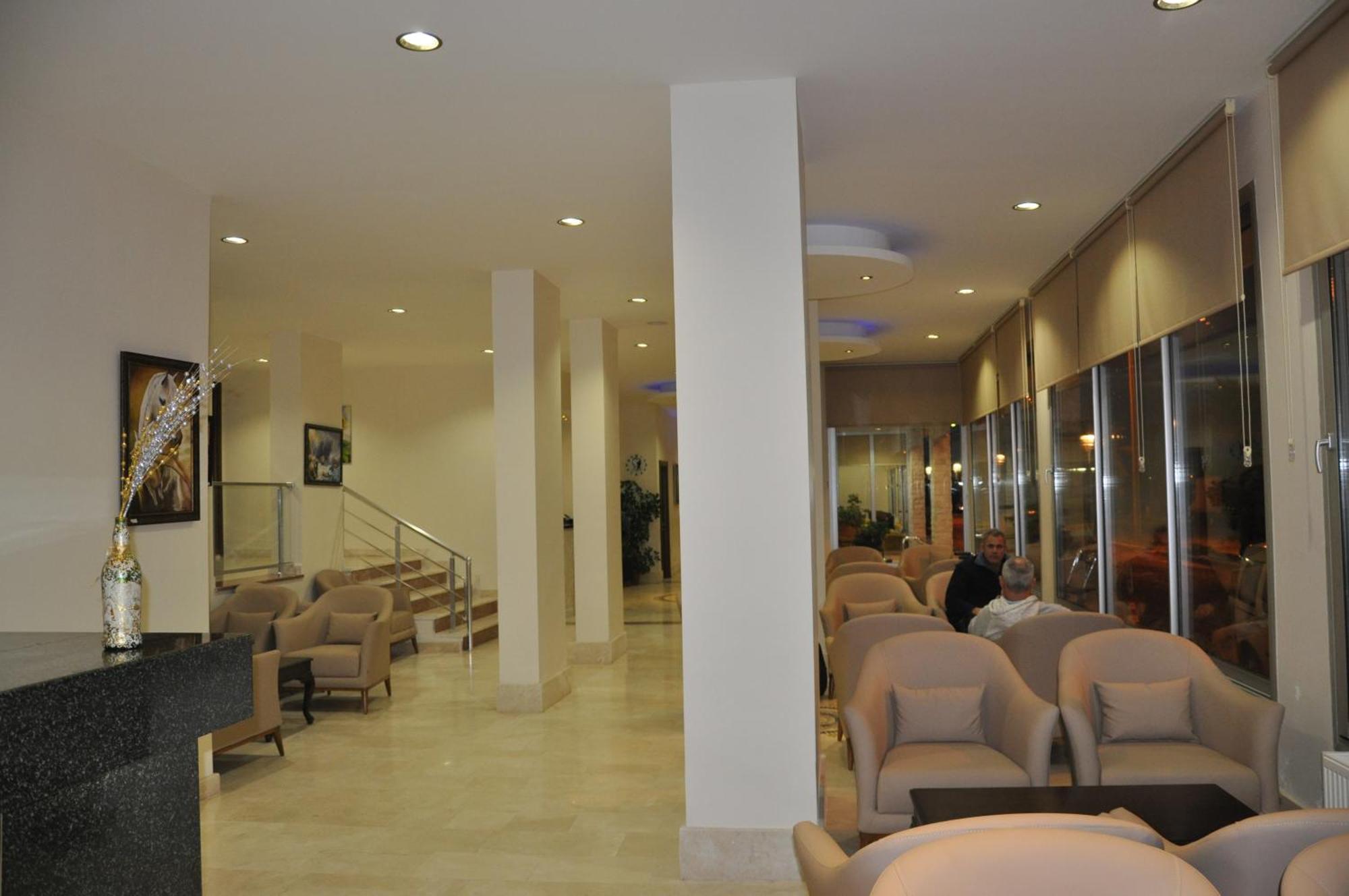 Perla Hotel Дикили Экстерьер фото