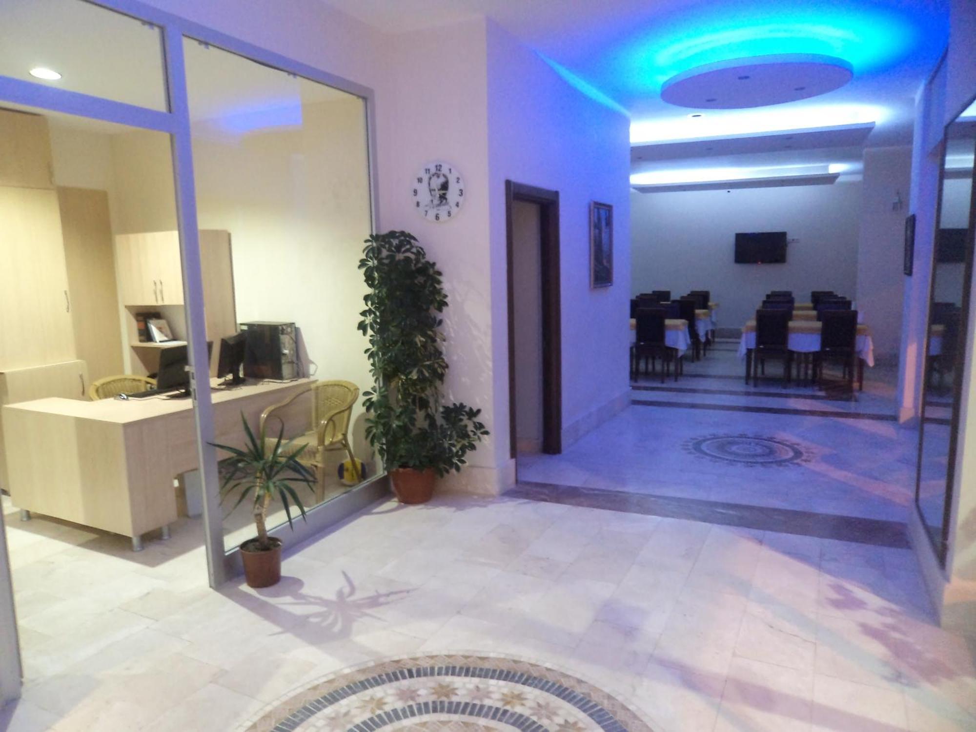 Perla Hotel Дикили Экстерьер фото