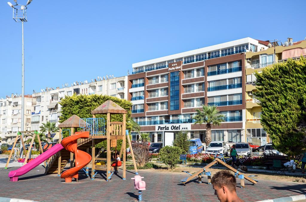 Perla Hotel Дикили Экстерьер фото