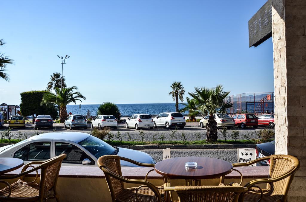 Perla Hotel Дикили Экстерьер фото