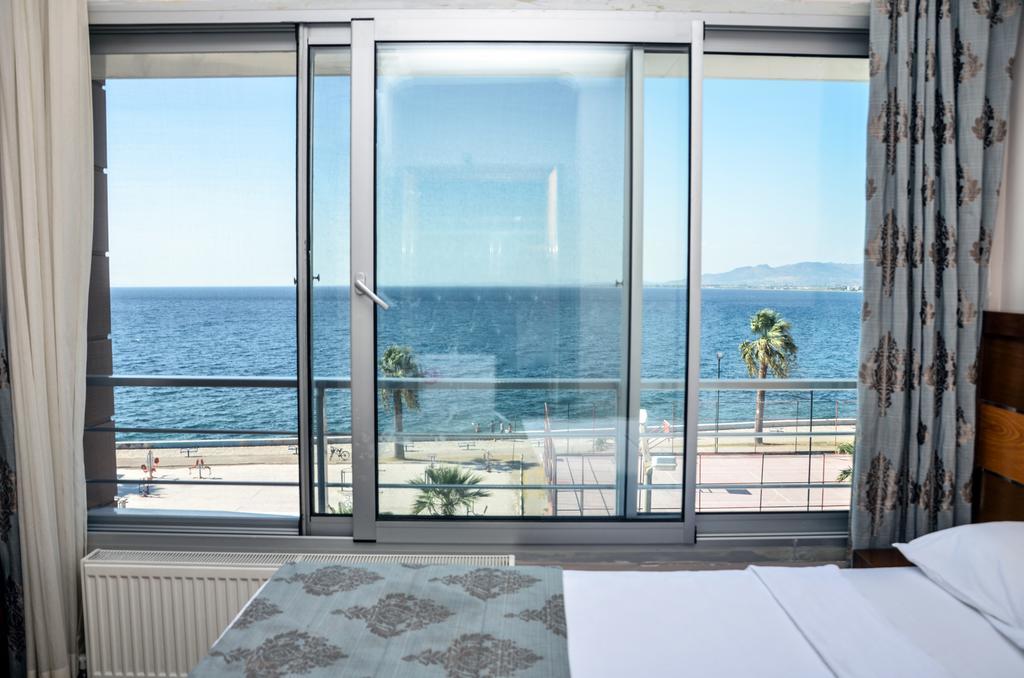 Perla Hotel Дикили Экстерьер фото
